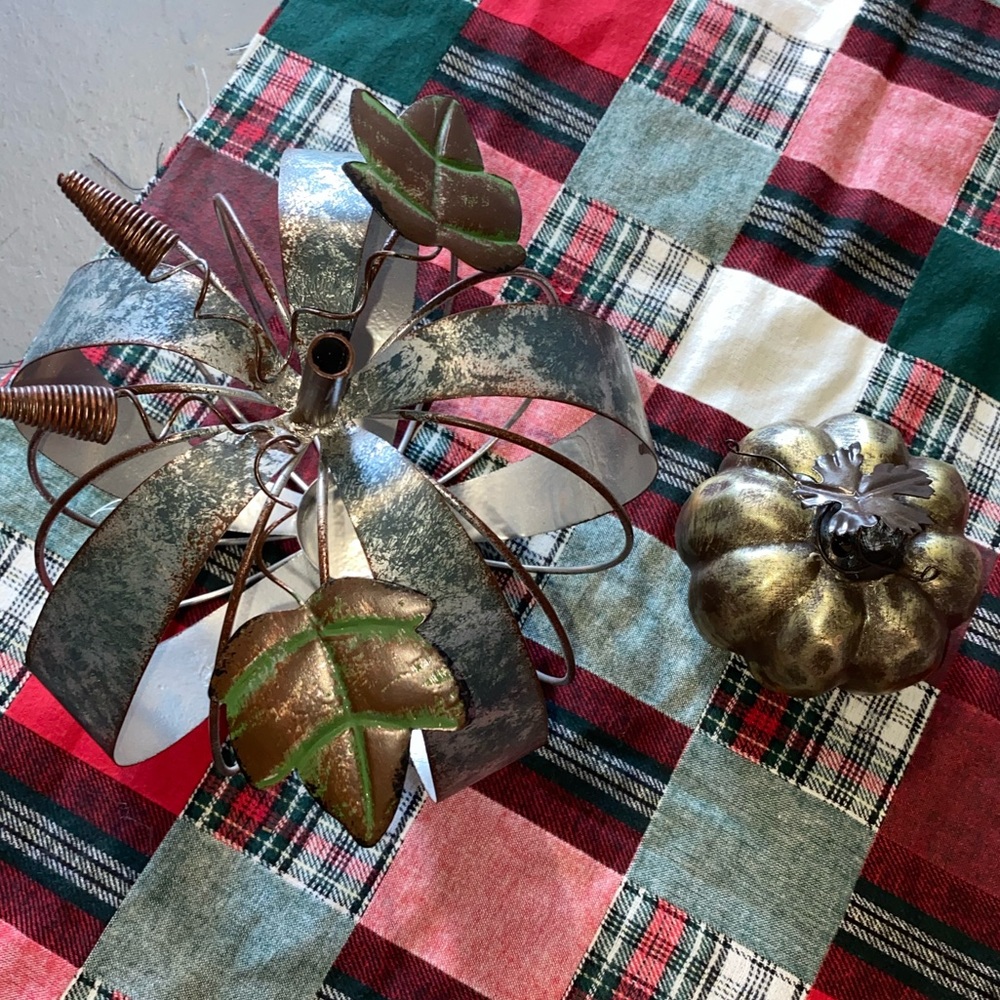 🆕🎃2 Rustic Pumpkins🎃 - Picture 4 of 10